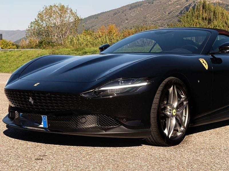 Usata Ferrari Roma 620 CV (456 kW) 2025 Nero Cabrio