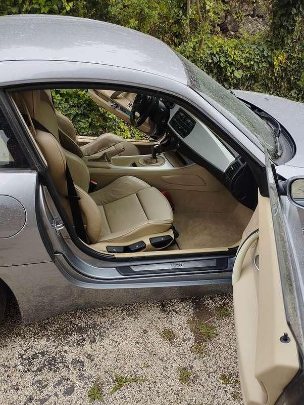 Begagnad BMW Z4 Efficient Dynamics 265 HK (194 kW) 2006 Grå Sportkupé
