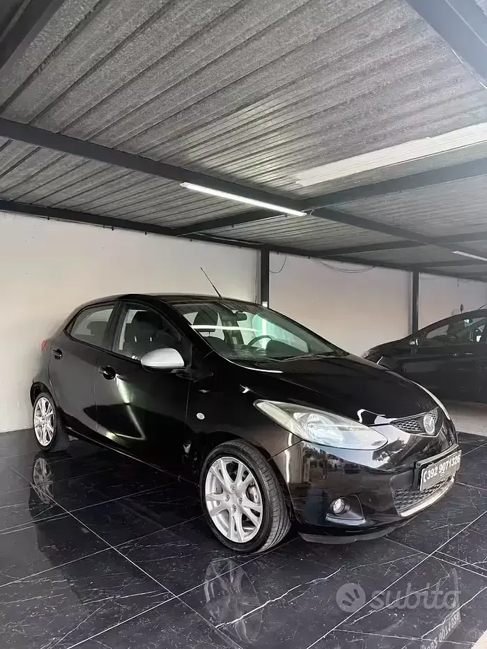 Usata Mazda 2 86 CV (63 kW) 2008 Utilitaria
