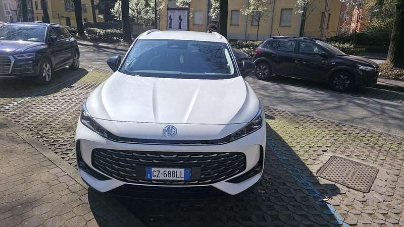 Usata MG HS Comfort 170 CV (125 kW) 2025 SUV