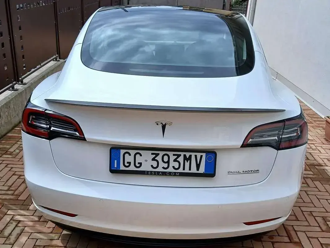 Usata Tesla Model 3 Performance 370 kW (504 CV) 2021 Bianco Berlina