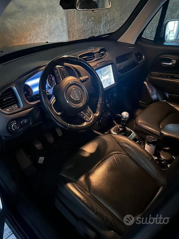 Begagnad Jeep Renegade 140 HK (102 kW) 2018 SUV