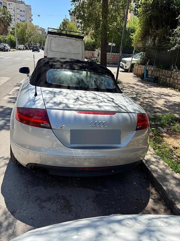 Usata Audi TT Roadster 200 CV (147 kW) 2007 Grigio Cabrio