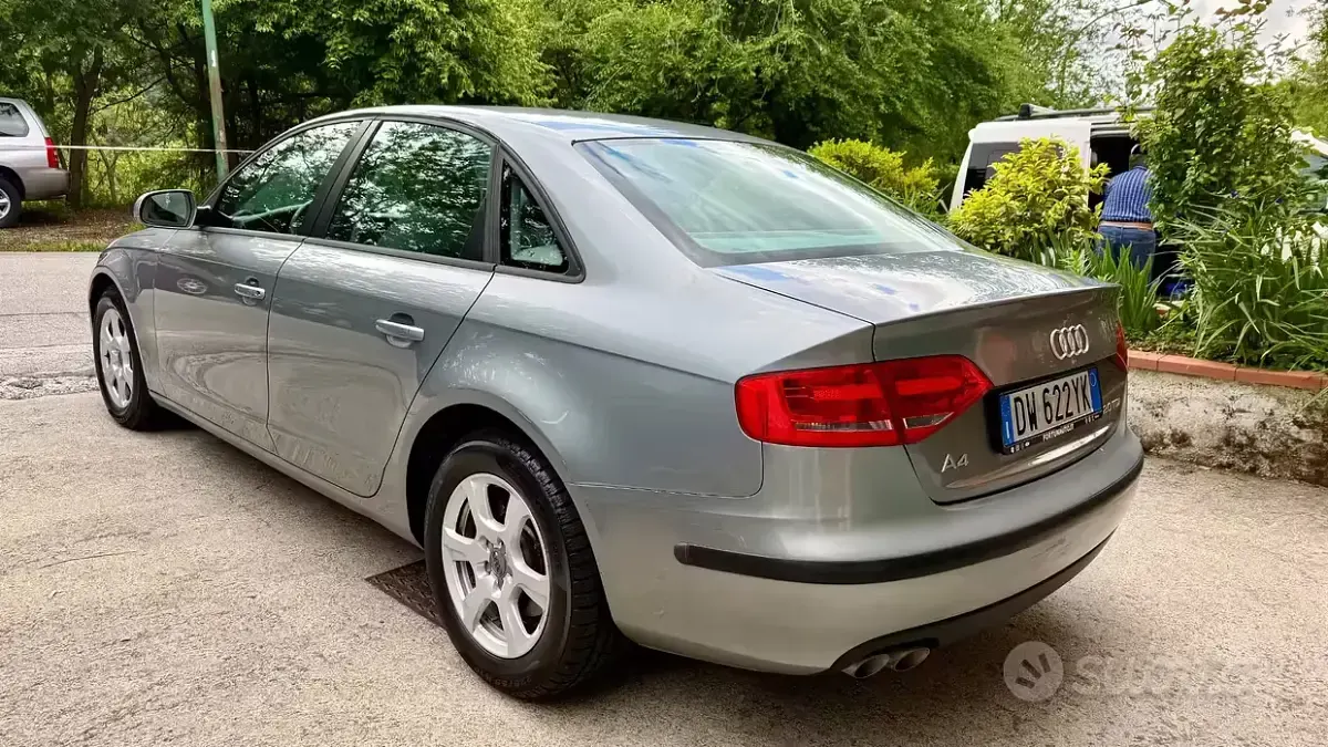 Usata Audi A4 Ambiente 143 CV (105 kW) 2009 Grigio Berlina