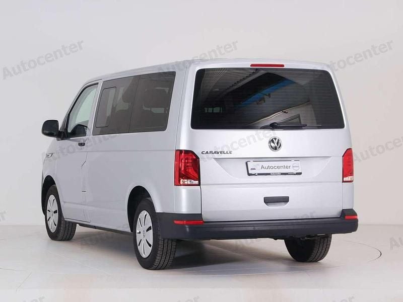 Usata VW Caravelle 150 CV (110 kW) 2023 Argento Monovolume