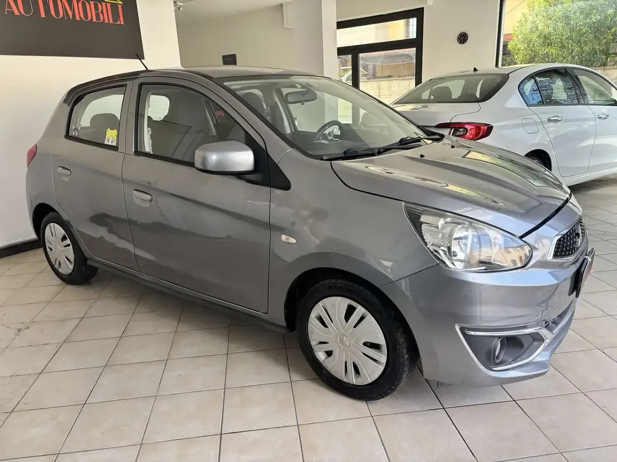 Usata Mitsubishi Space Star Invite 71 CV (52 kW) 2018 Other Utilitaria