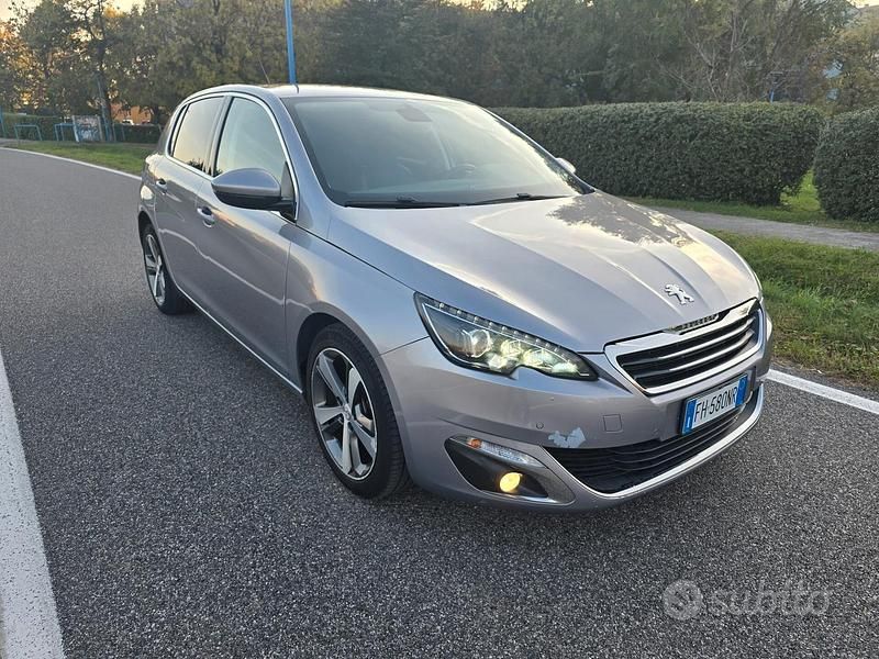 Usata Peugeot 308 GT-line 120 CV (88 kW) 2017 Other Berlina