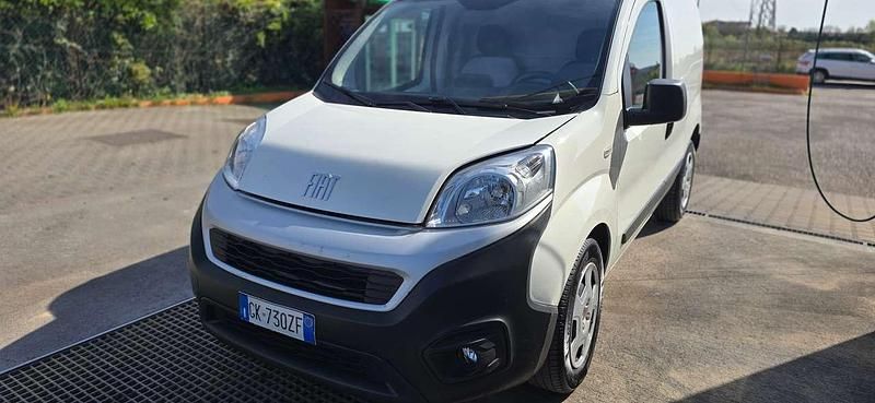 Usata Fiat Fiorino 95 CV (69 kW) 2022 Bianco Monovolume