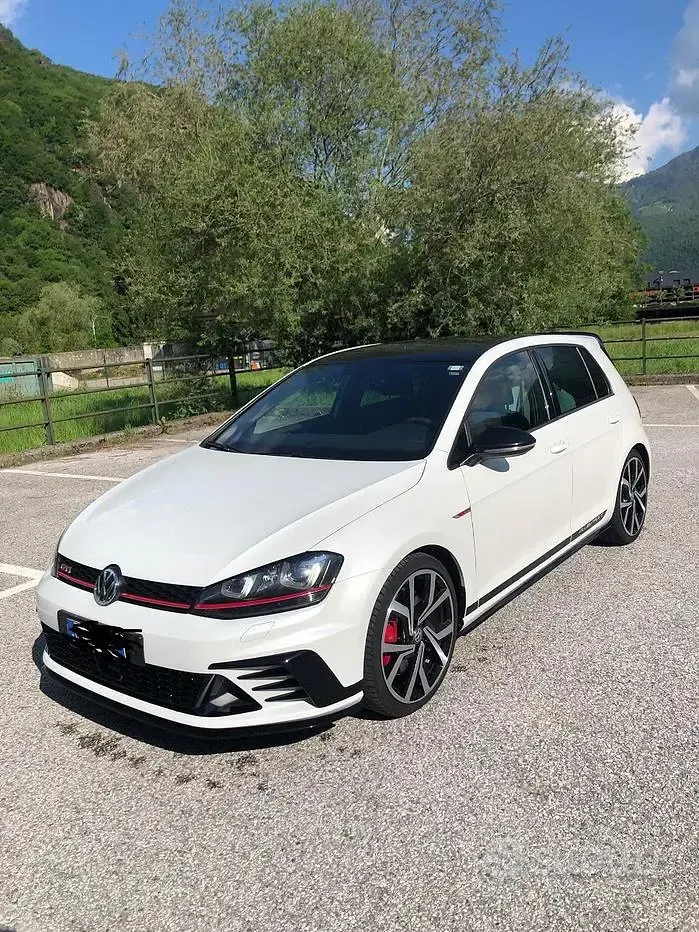 Usata VW Golf VII GTI Clubsport 265 CV (194 kW) 2017 Bianco Utilitaria