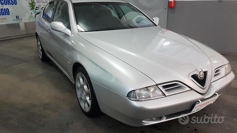 Occasion Alfa Romeo 166 190 PK (139 kW) 1999 Grijs Sedan