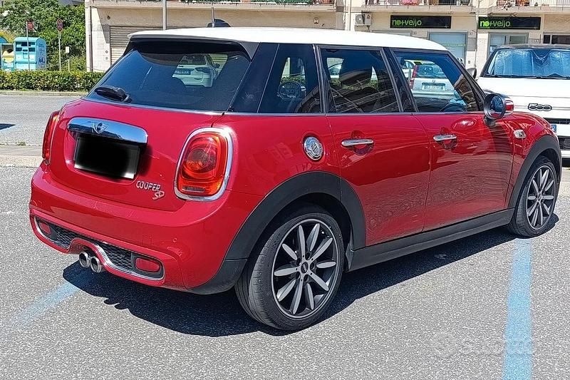 Usata Mini Cooper SD 170 CV (125 kW) 2014 Rosso Utilitaria