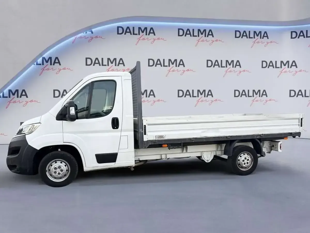 Usata Citroën Jumper 140 CV (102 kW) 2022 Bianco Monovolume