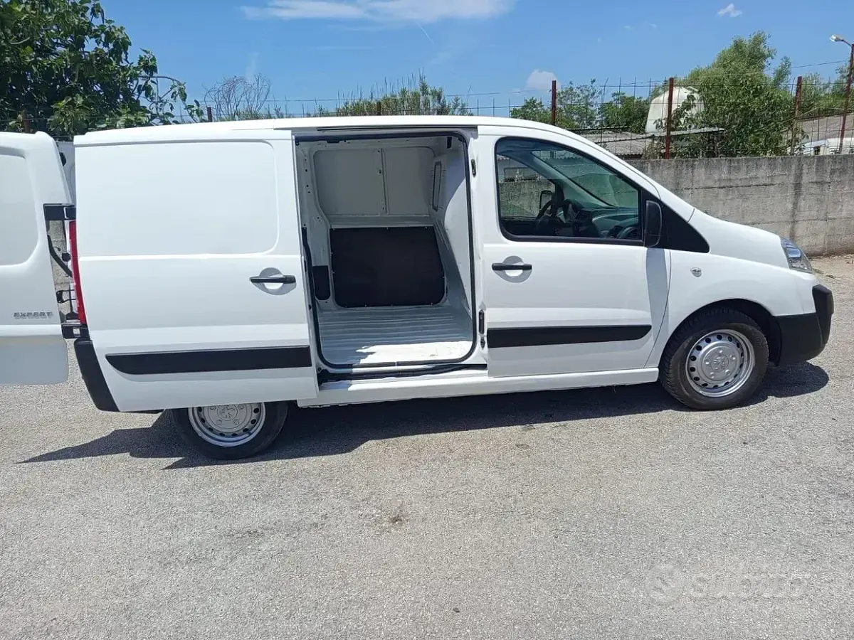 Usata Peugeot Expert 90 CV (66 kW) 2016 Bianco Furgone