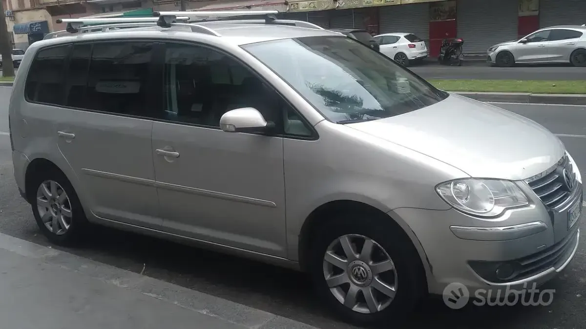Usata VW Touran 140 CV (102 kW) 2008 Monovolume