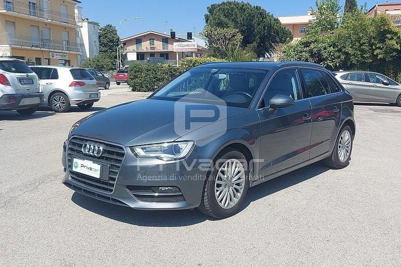 Usata Audi A3 Ambiente 149 CV (109 kW) 2013 Grigio Berlina