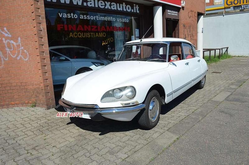 Usata Citroën DS 92 CV (67 kW) 1971 Bianco Berlina