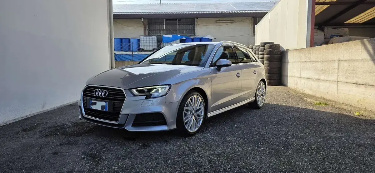 Usata Audi A3 Ambiente 150 CV (110 kW) 2017 Argento Berlina