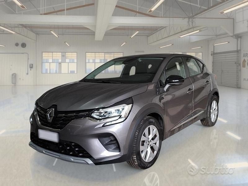 Grigio Usata 2021 Renault Captur Business SUV | 14.750 € (Buon prezzo) - Immagine 1/4