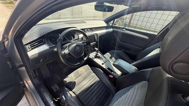 Usata VW Passat GTE 156 CV (114 kW) 2015 Argento Station wagon