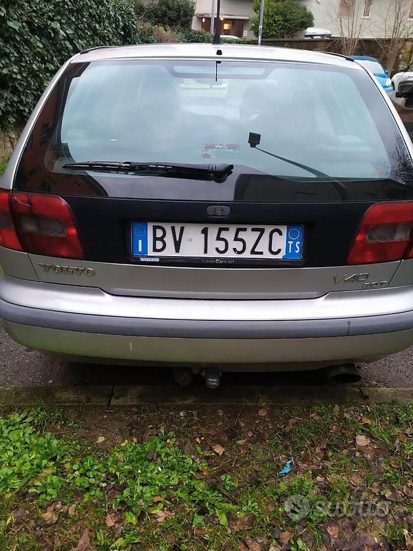 Usata Volvo V40 160 CV (117 kW) 1998 Station wagon