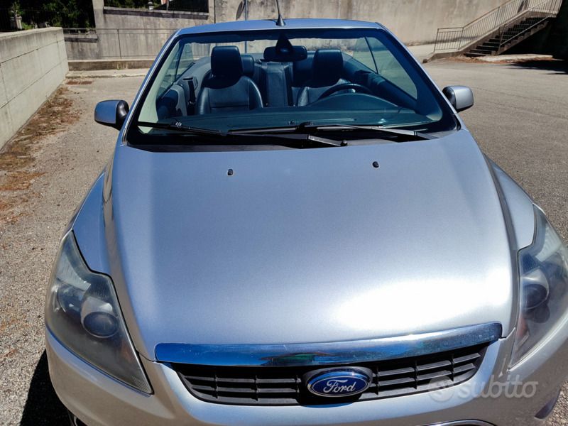 Grigio Usata 2009 Ford Focus Cabriolet Cabrio | 3700 € - Immagine 1/4