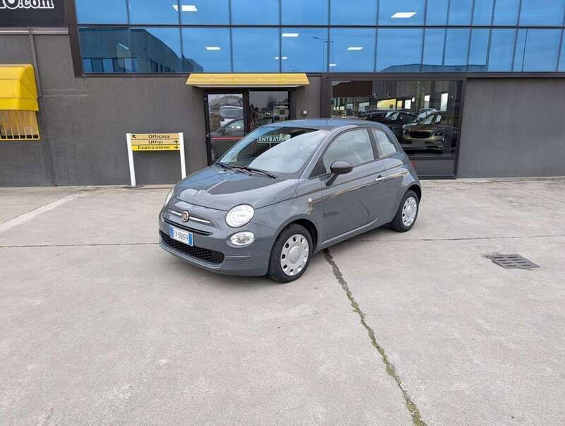 Antracite / pastello Usata 2019 Fiat 500 Pop Due volumi | 9900 € (Buon prezzo) - Immagine 1/4