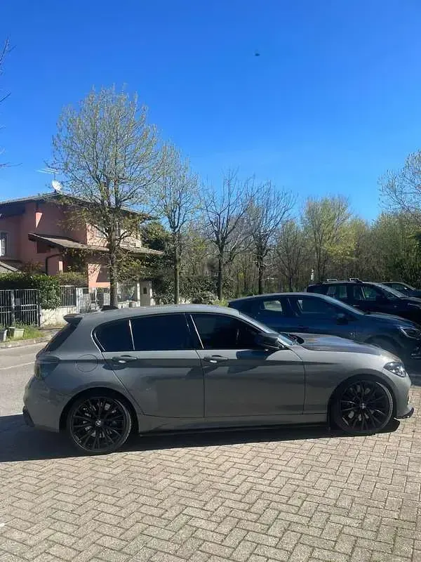 Usata BMW 118 M Sport 150 CV (110 kW) 2015 Grigio Utilitaria