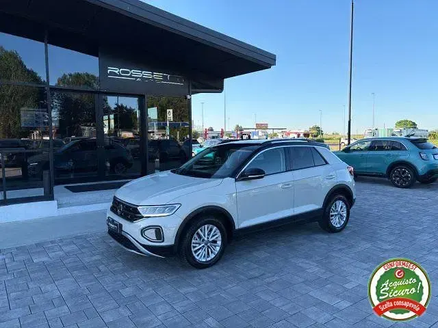 Usata VW T-Roc 110 CV (80 kW) 2022 Beige SUV