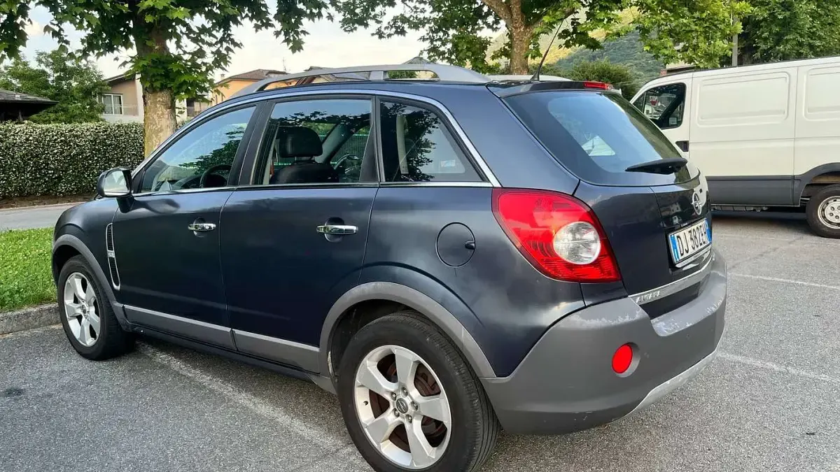 Usata Opel Antara Cosmo 150 CV (110 kW) 2007 SUV