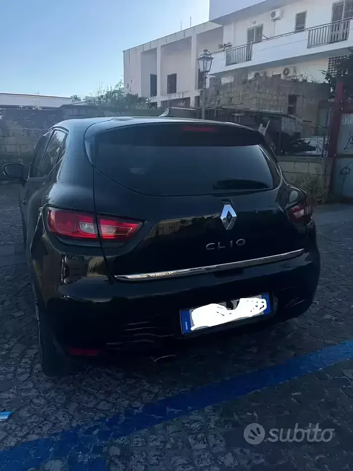 Usata Renault Clio IV 78 CV (57 kW) 2017 Nero Berlina