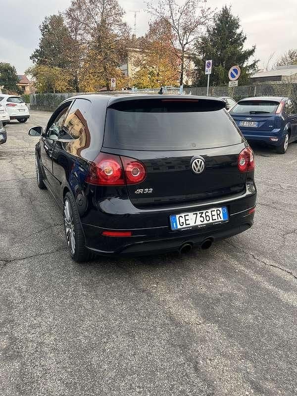 Usata VW Golf IV R 250 CV (183 kW) 2006