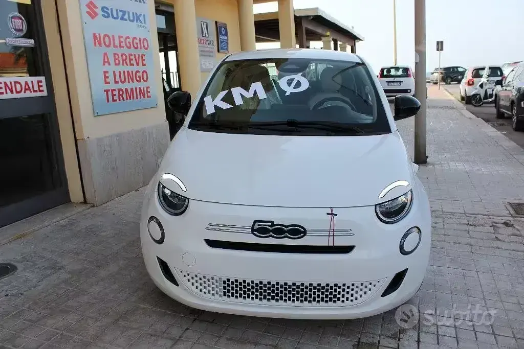 Nuova Fiat 500 65 CV (47 kW) 2026 Bianco Berlina
