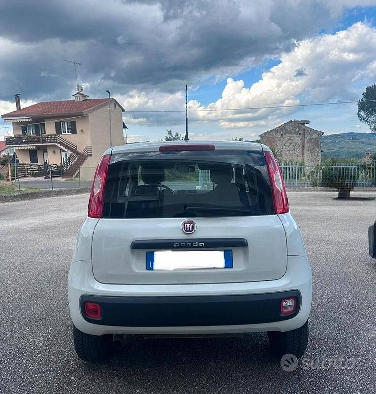 Usata Fiat Panda Easy 70 CV (51 kW) 2019 Utilitaria