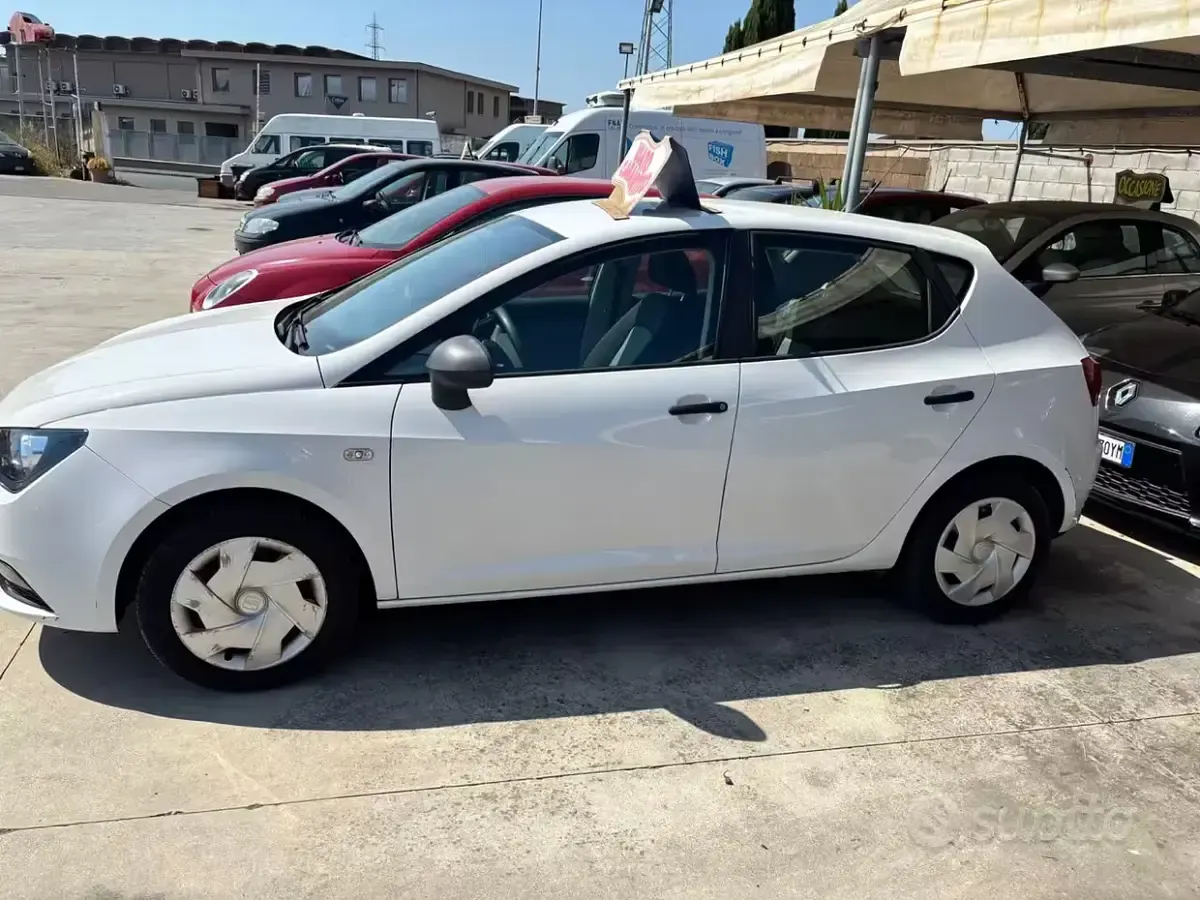 Usata Seat Ibiza Style 85 CV (62 kW) 2012 Bianco Berlina