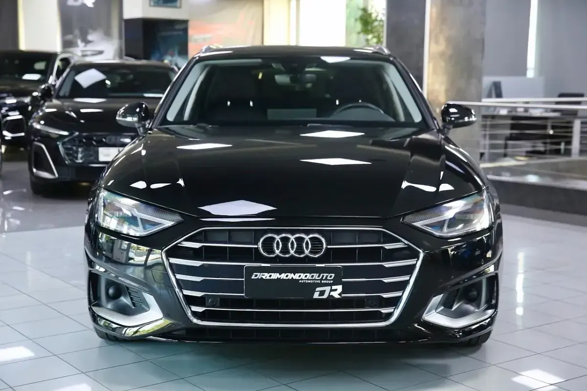 Usata Audi A4 Advanced 136 CV (100 kW) 2021 Nero Station wagon