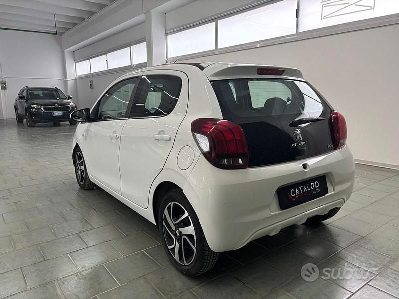 Usata Peugeot 108 Allure 82 CV (60 kW) 2014 Bianco Utilitaria