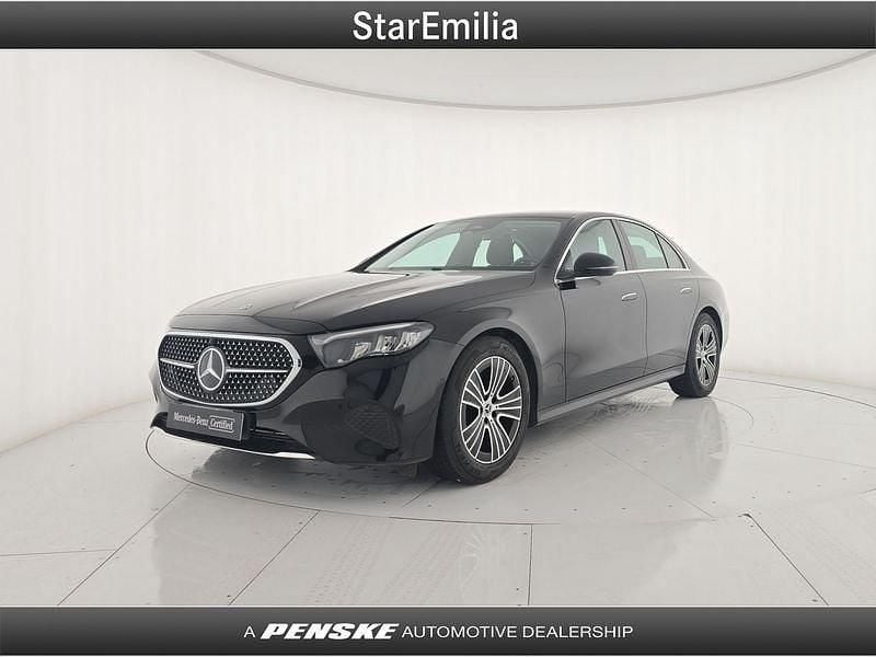 Usata Mercedes E200 Advanced 163 CV (119 kW) 2025 Nero Utilitaria