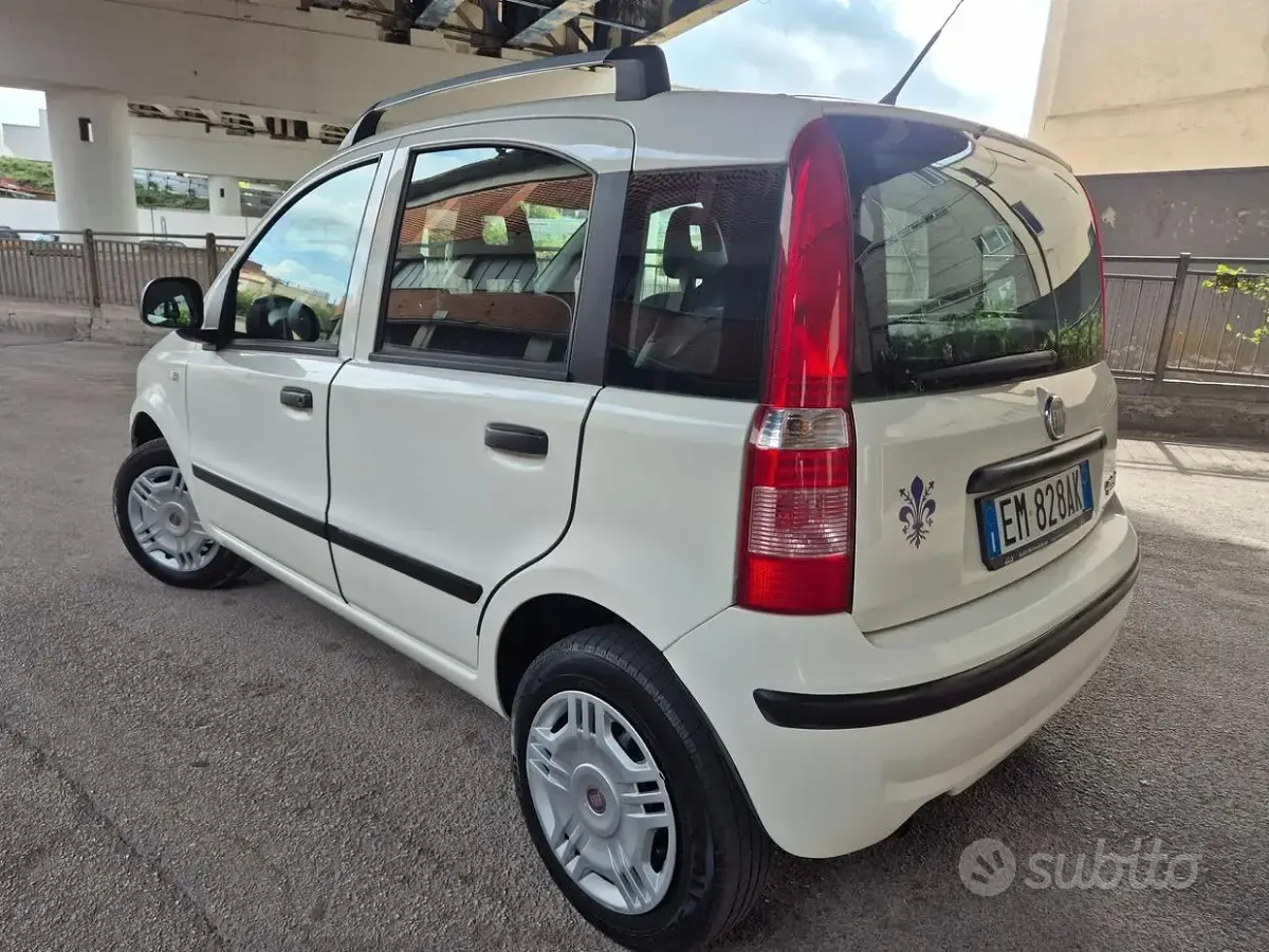 Usata Fiat Panda 69 CV (50 kW) 2012 Bianco Utilitaria