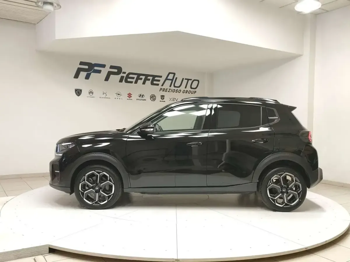 Usata Citroën e-C3 52 kW (72 CV) 2025 Nero metallizzato Utilitaria