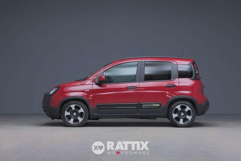Usata Fiat Panda Cross Cross 69 CV (50 kW) 2025 Rosso passione pastello Utilitaria