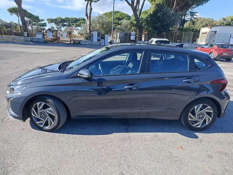 Usata Hyundai i20 84 CV (61 kW) 2024 Nero Utilitaria