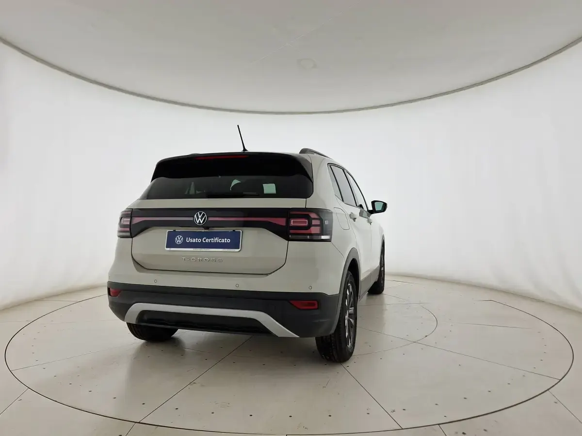 Usata VW T-Cross Style 95 CV (69 kW) 2023 Ascot grey SUV