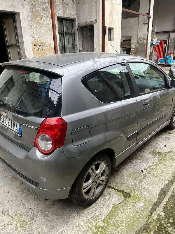 Usata Chevrolet Aveo LT 84 CV (61 kW) 2010 Grigio Berlina