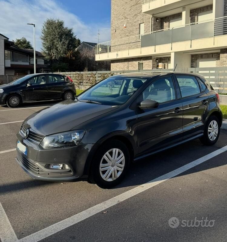 Usata VW Polo 60 CV (44 kW) 2016 Grigio Utilitaria