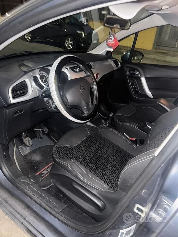 Usata Citroën C3 60 CV (44 kW) 2010 Grigio Berlina