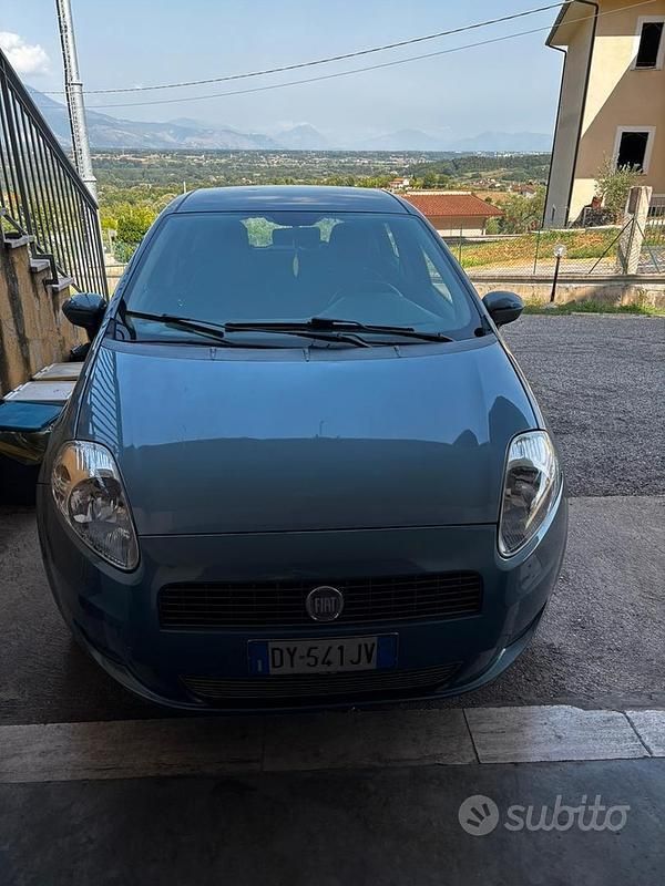 Usata Fiat Grande Punto 75 CV (55 kW) 2009 Blu Utilitaria