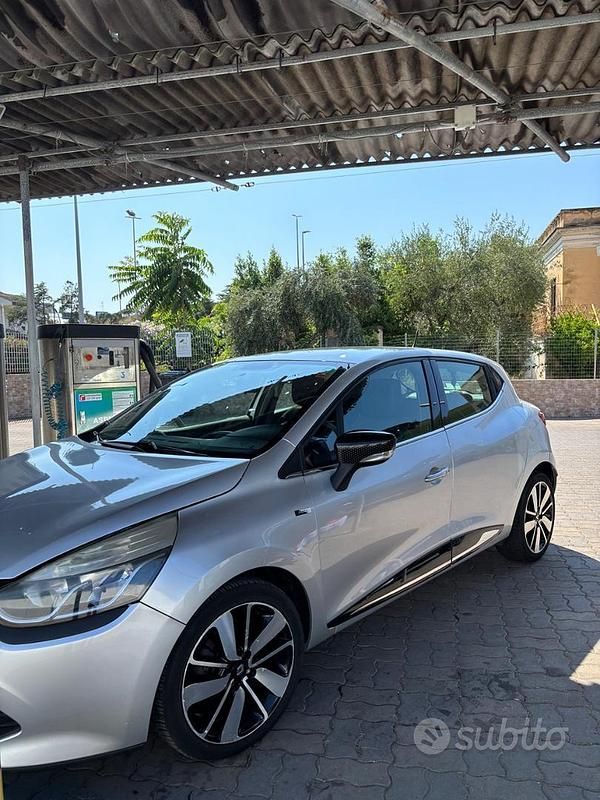 Usata Renault Clio IV 75 CV (55 kW) 2016 Grigio Utilitaria