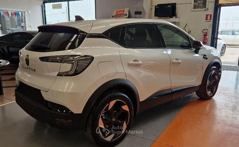 Nuova Renault Captur Techno 101 CV (74 kW) 2026 Bianco SUV