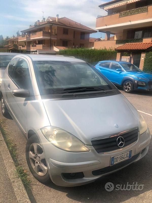 Usata 2005 Mercedes A150 Elegance Coupé | 2000 € (Cara) - Immagine 1/4