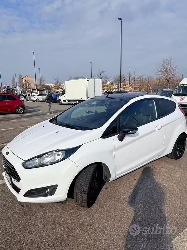 Occasion Ford Fiesta 75 ch (55 kW) 2016 Blanc Berline